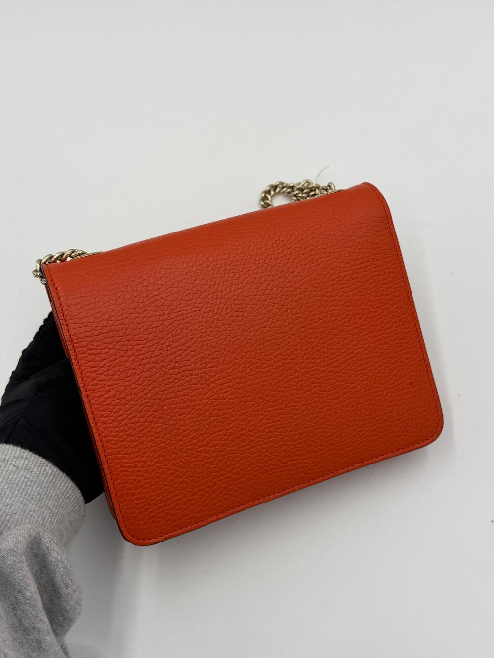 Gucci Interlocking Chain Shoulder - Picture 3 of 11